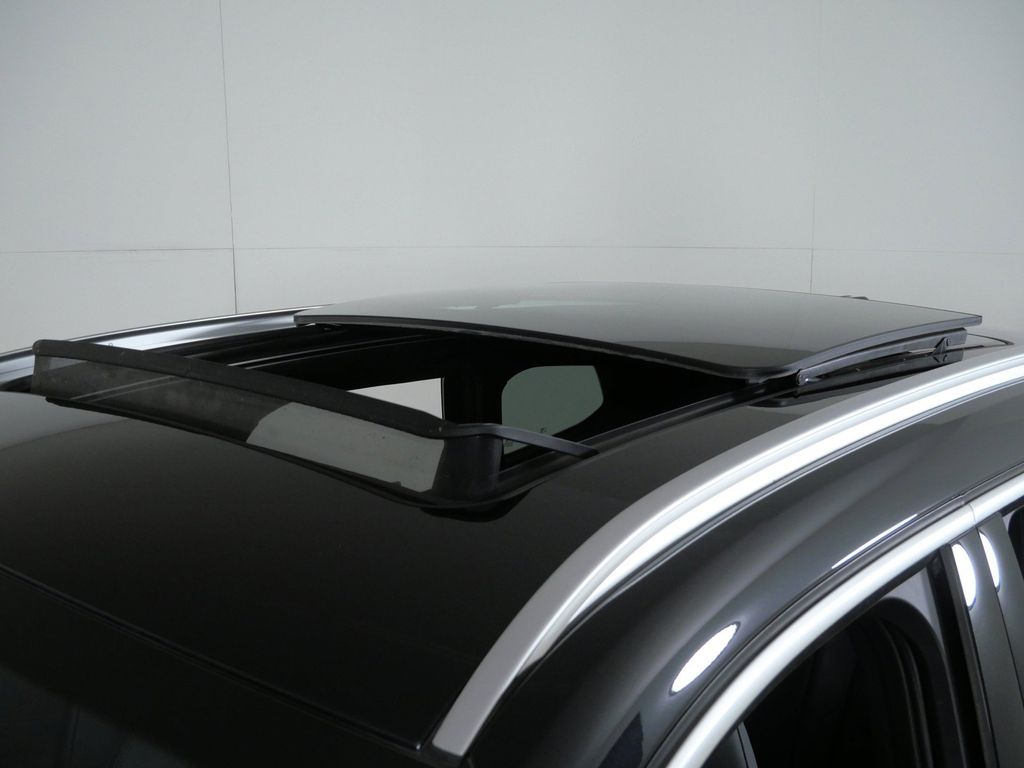 Thumbnail: 2023 BMW X1 - 27