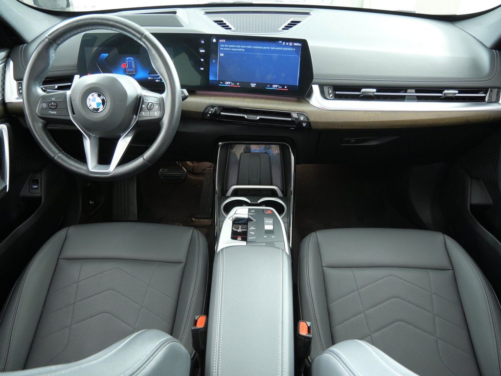Thumbnail: 2023 BMW X1 - 2