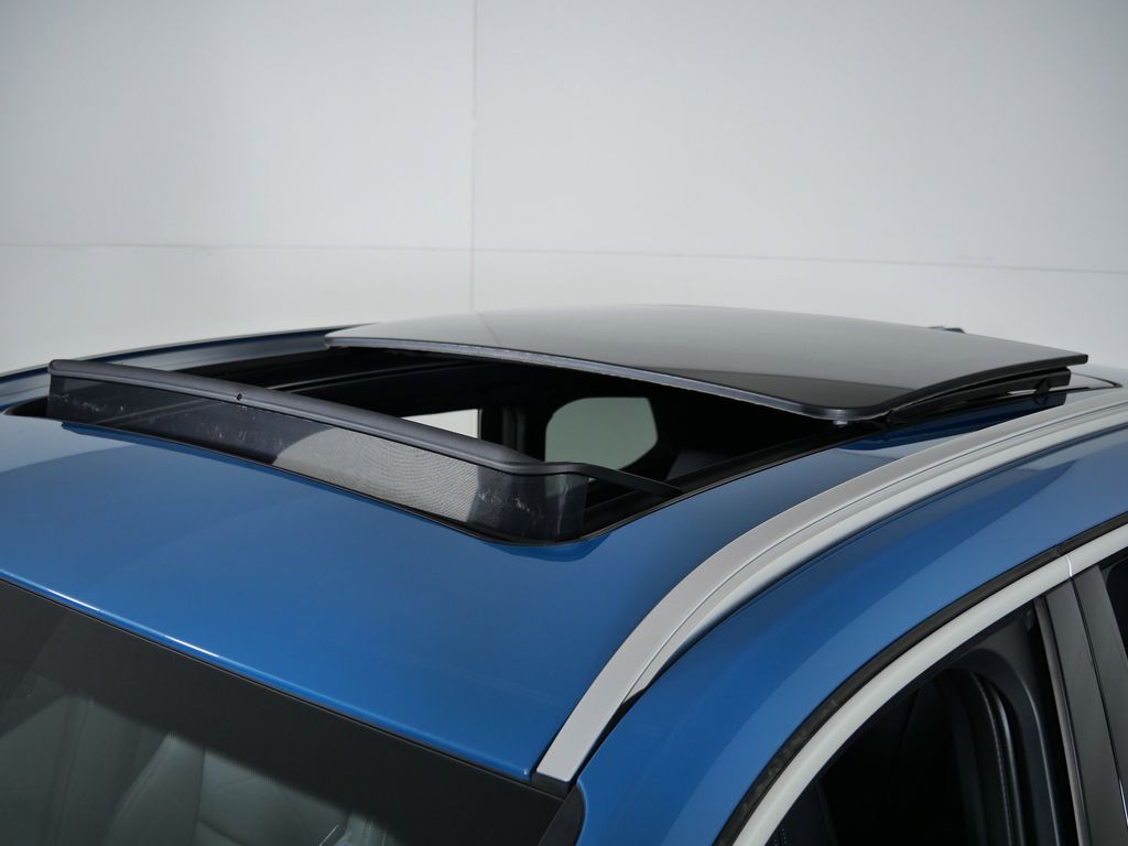 Thumbnail: 2025 BMW X1 - 28