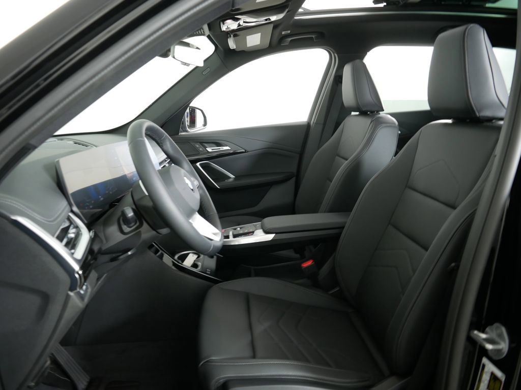 Thumbnail: 2025 BMW X1 - 36