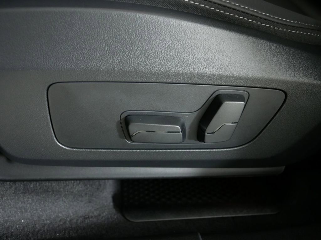 Thumbnail: 2025 BMW X1 - 40