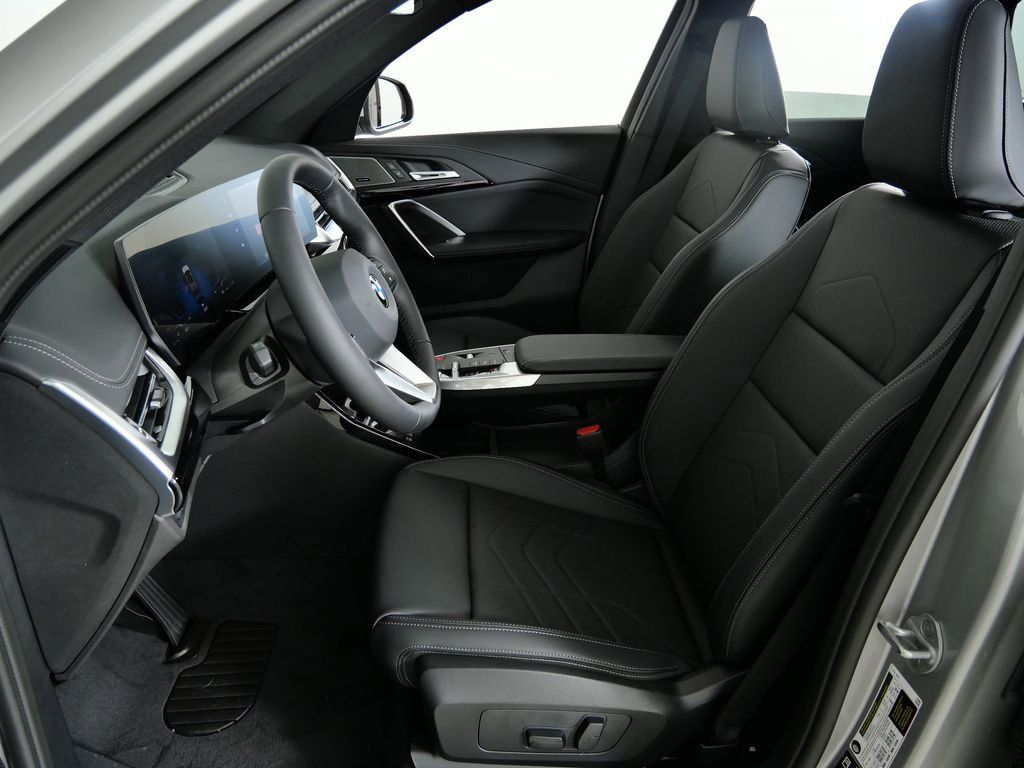 Thumbnail: 2026 BMW X1 - 40