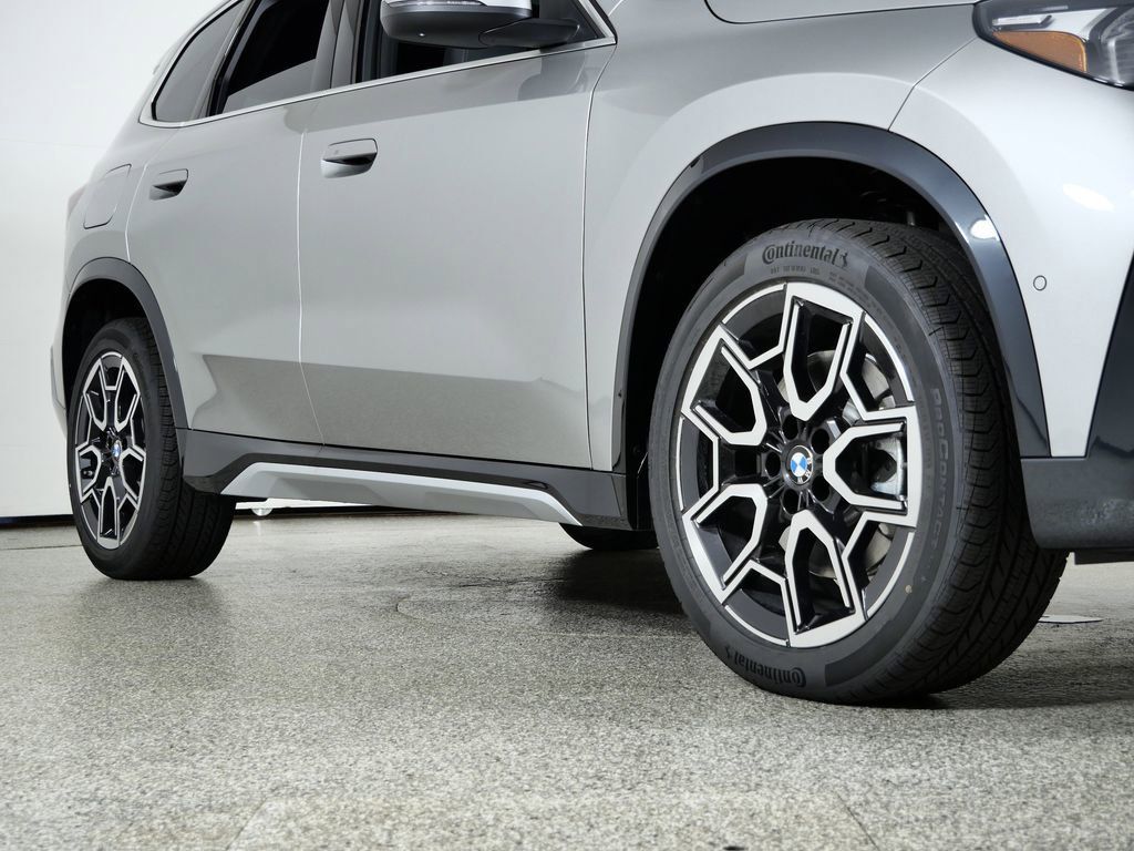 Thumbnail: 2026 BMW X1 - 8