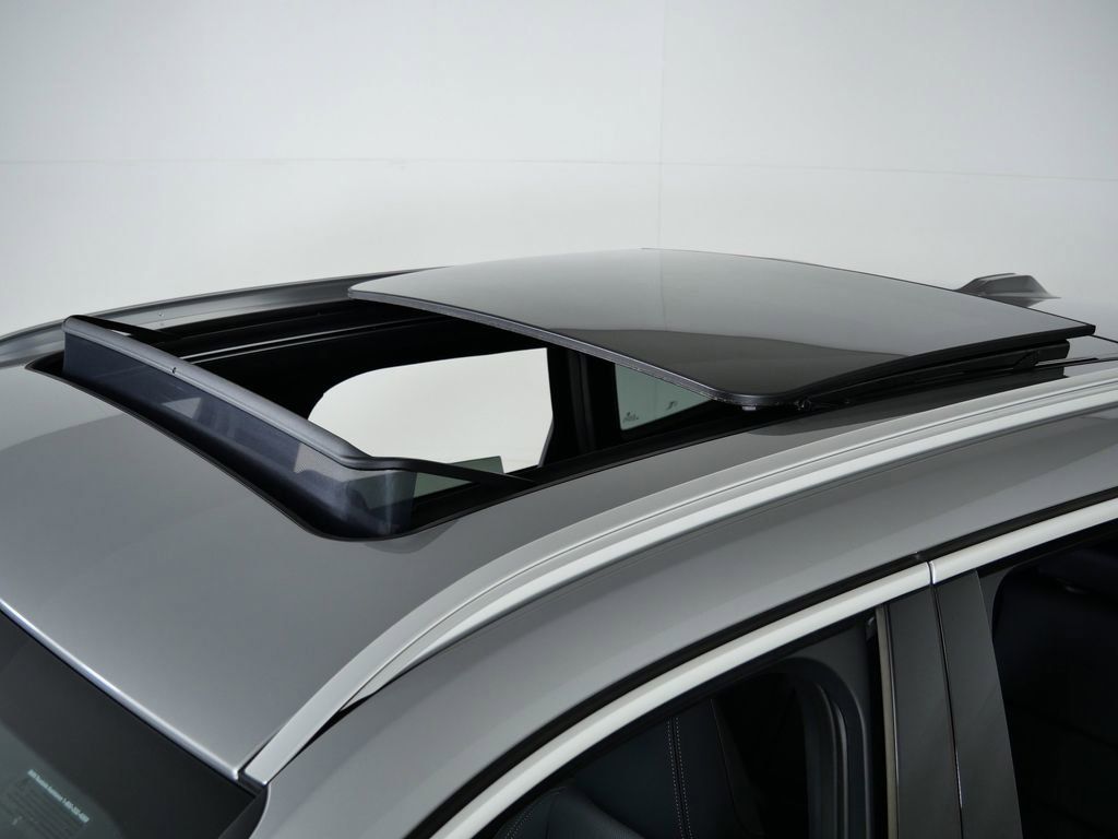 Thumbnail: 2026 BMW X1 - 28