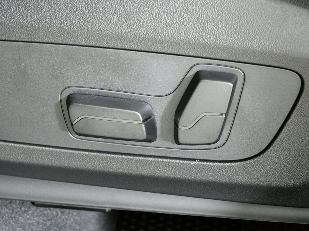 Thumbnail: 2026 BMW X1 - 44