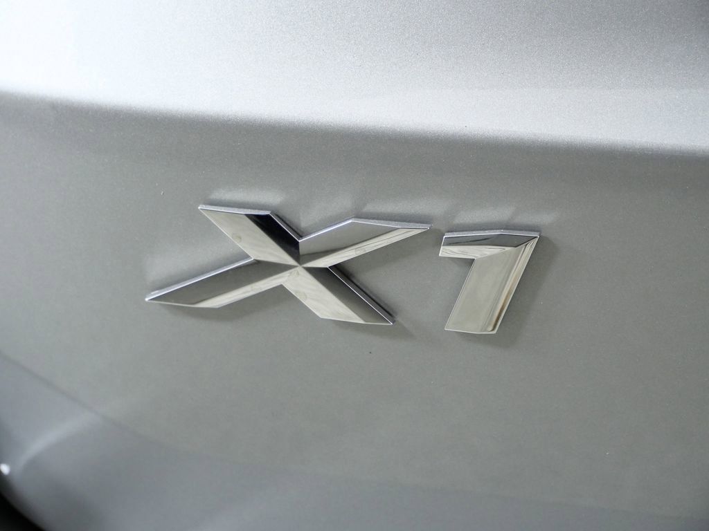 Thumbnail: 2026 BMW X1 - 24