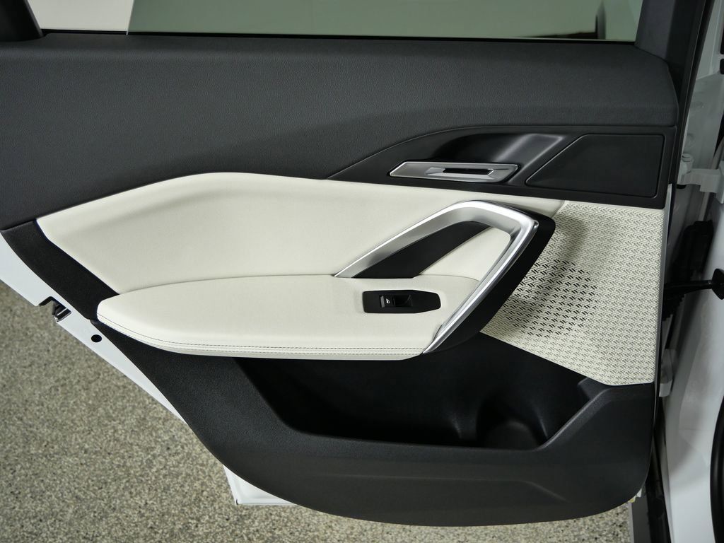 Thumbnail: 2026 BMW X1 - 32