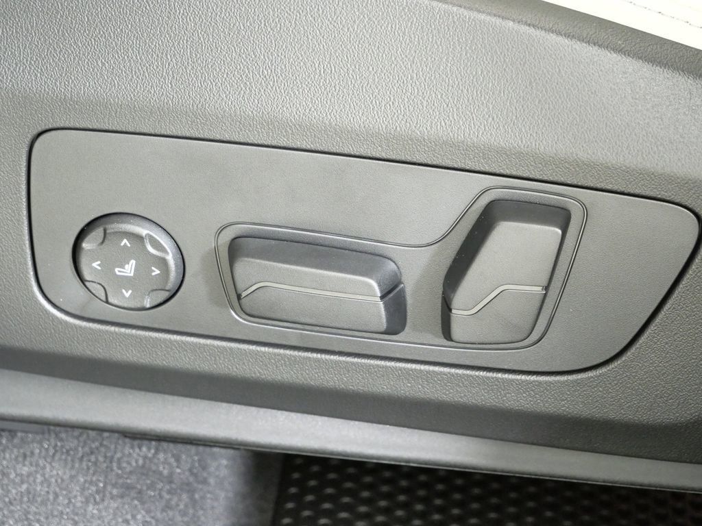 Thumbnail: 2026 BMW X1 - 41