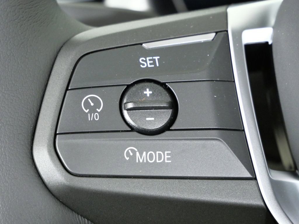 Thumbnail: 2026 BMW X1 - 12