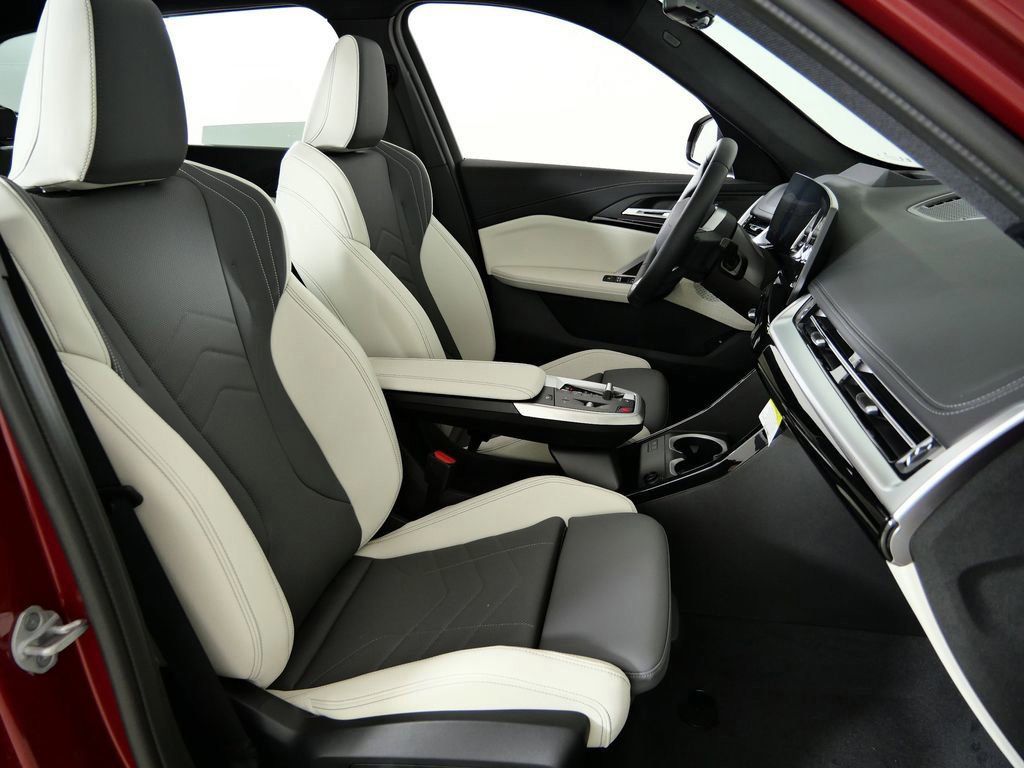 Thumbnail: 2026 BMW X1 - 9