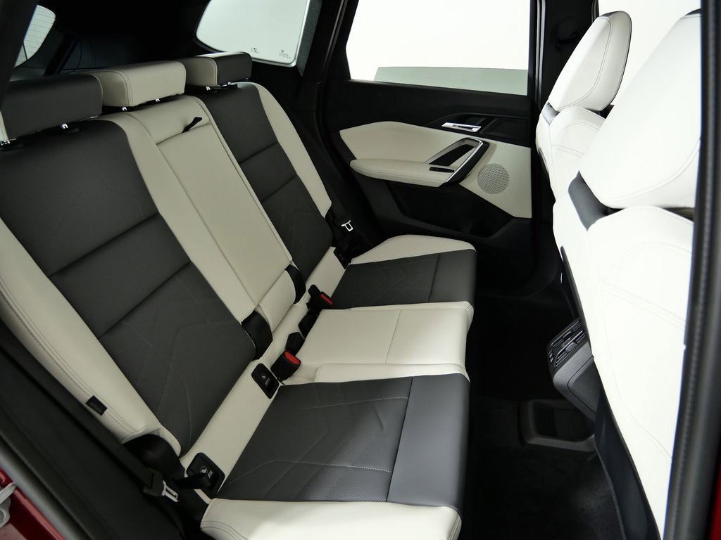 Thumbnail: 2026 BMW X1 - 29