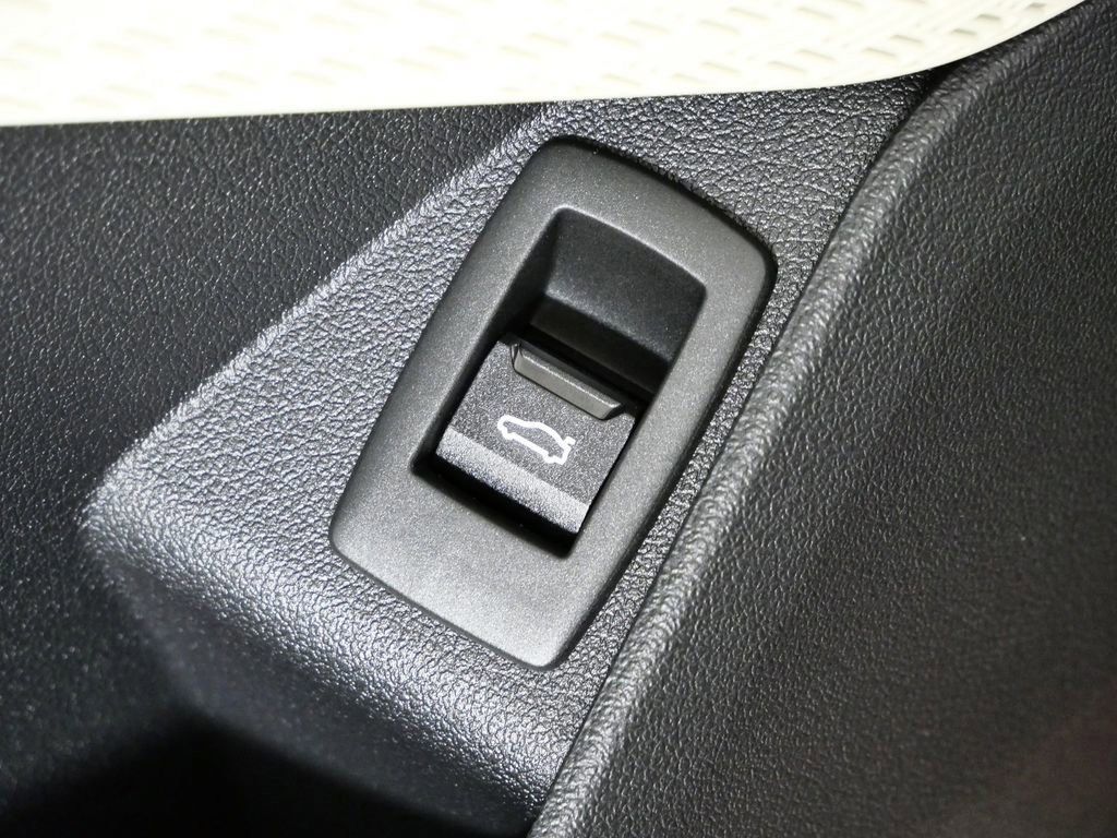 Thumbnail: 2026 BMW X1 - 38