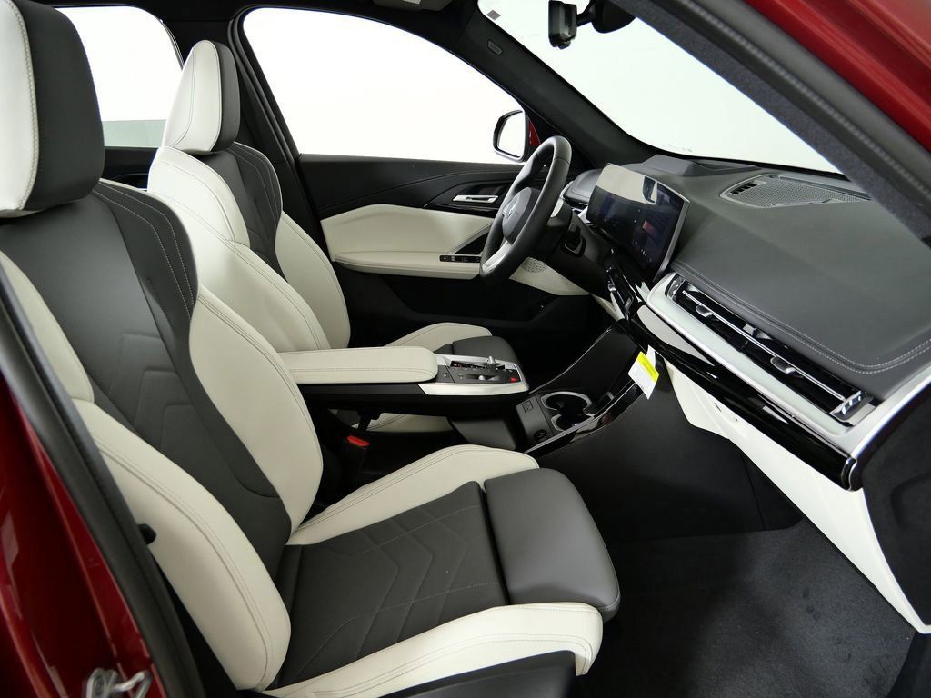 Thumbnail: 2026 BMW X1 - 8