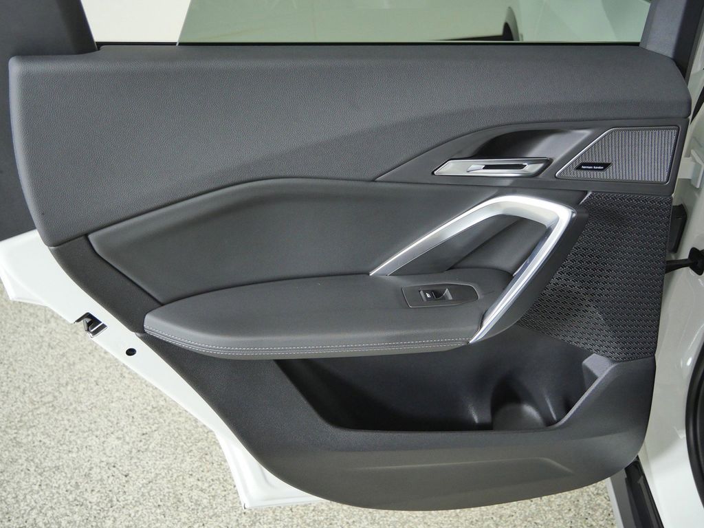 Thumbnail: 2026 BMW X1 - 31