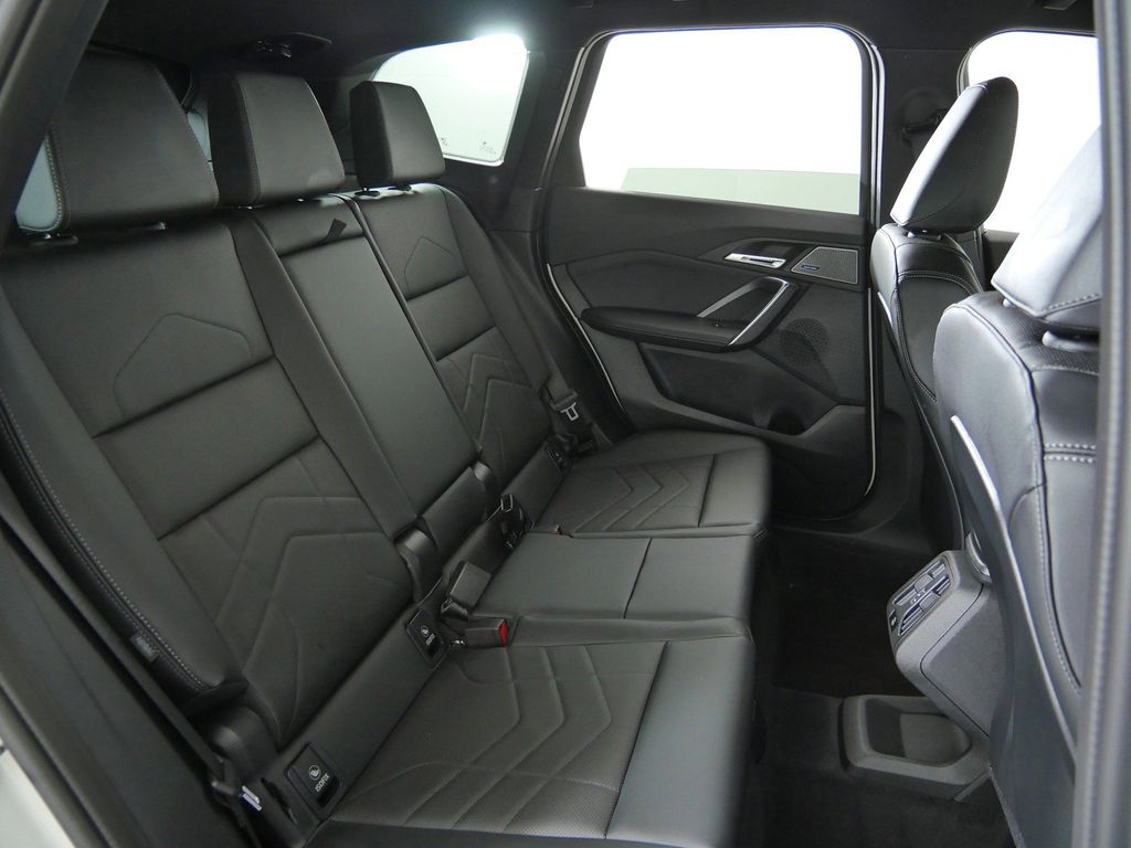 Thumbnail: 2026 BMW X1 - 29