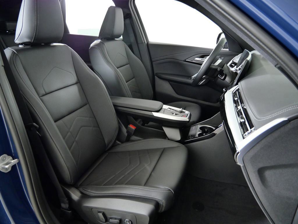 Thumbnail: 2026 BMW X1 - 9