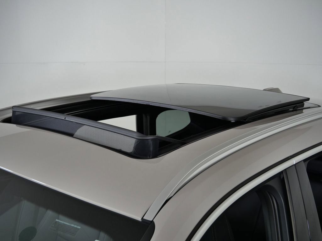 Thumbnail: 2026 BMW X1 - 26