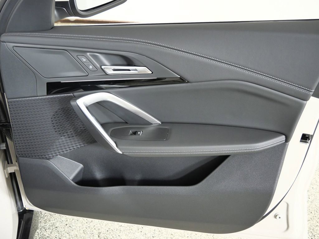 Thumbnail: 2026 BMW X1 - 27