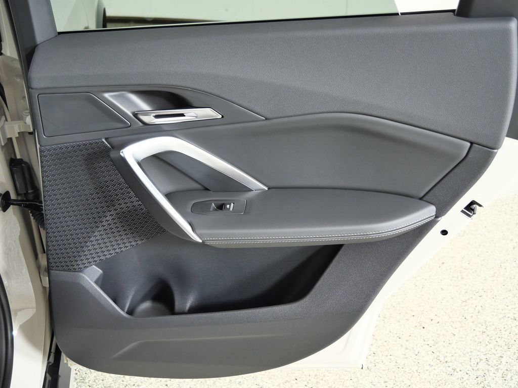 Thumbnail: 2026 BMW X1 - 29