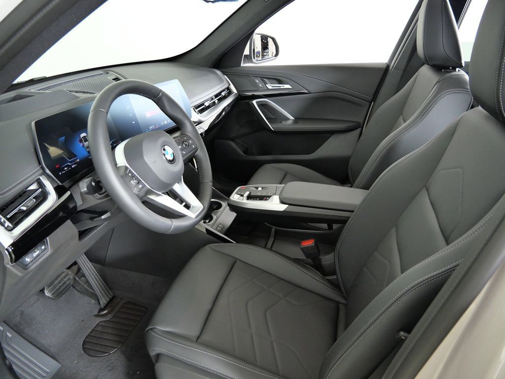 Thumbnail: 2026 BMW X1 - 36