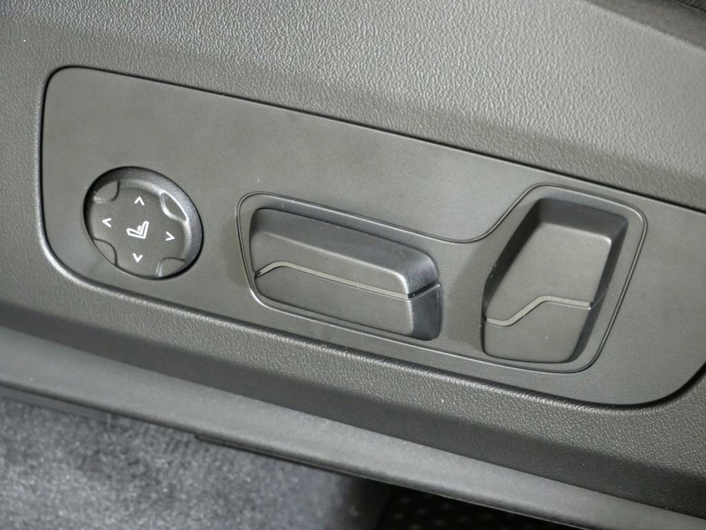 Thumbnail: 2026 BMW X1 - 42