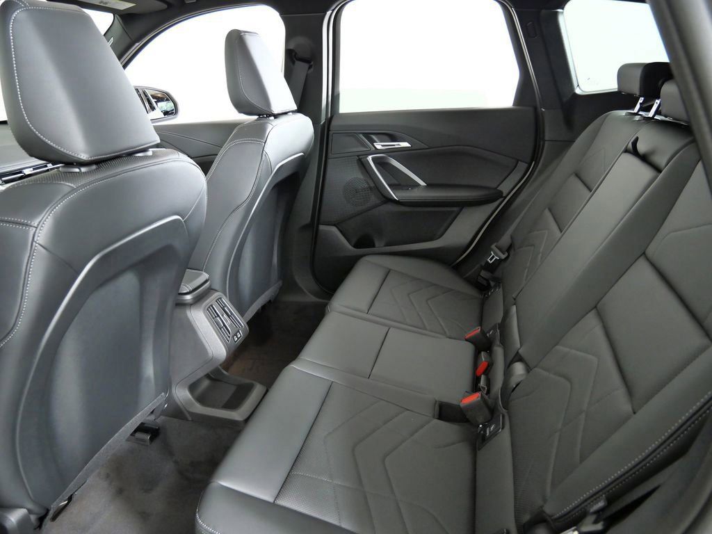 Thumbnail: 2026 BMW X1 - 34