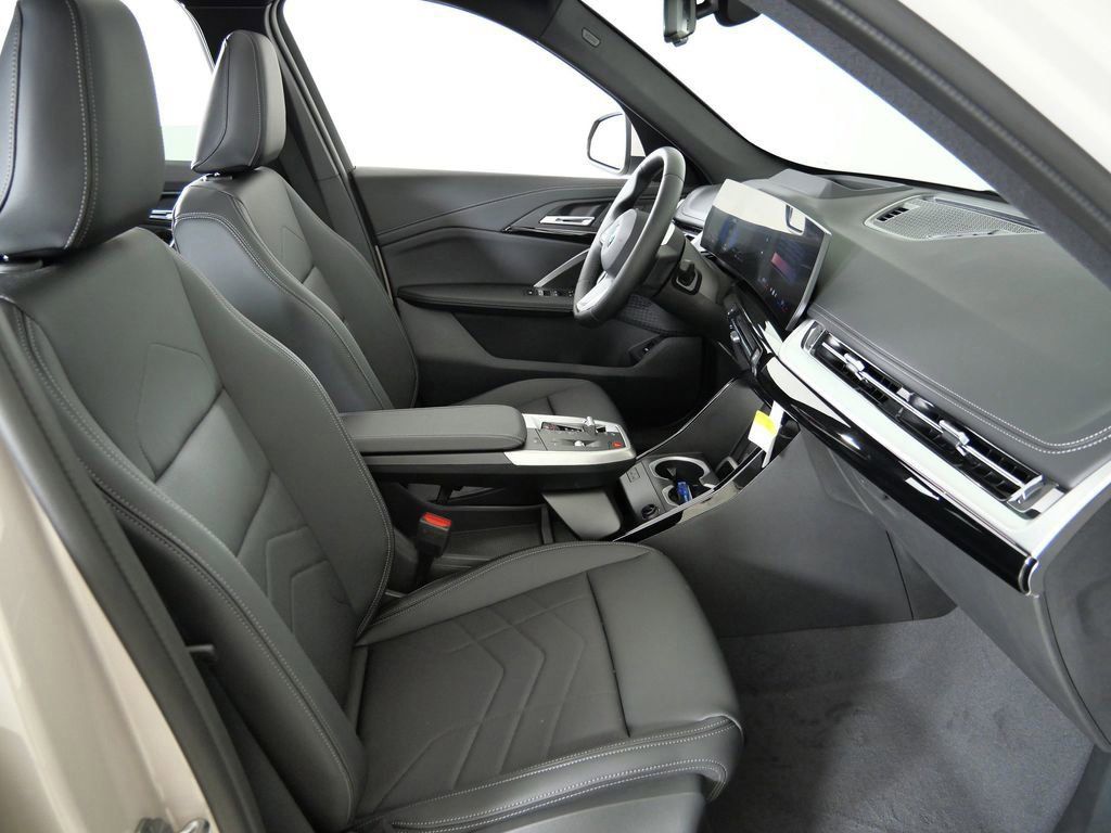 Thumbnail: 2026 BMW X1 - 8