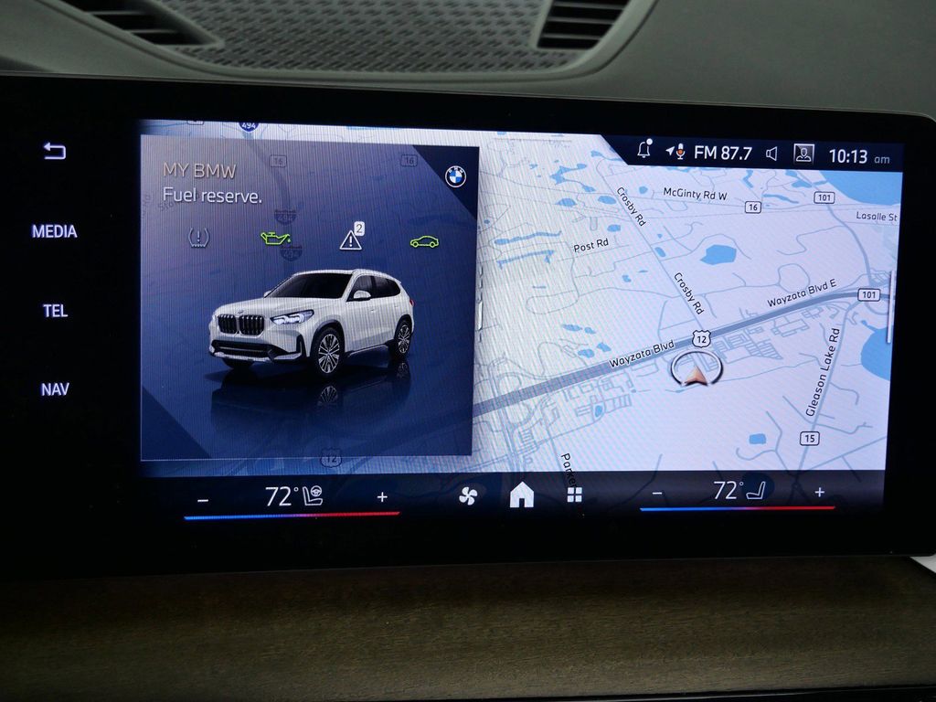 Thumbnail: 2026 BMW X1 - 11