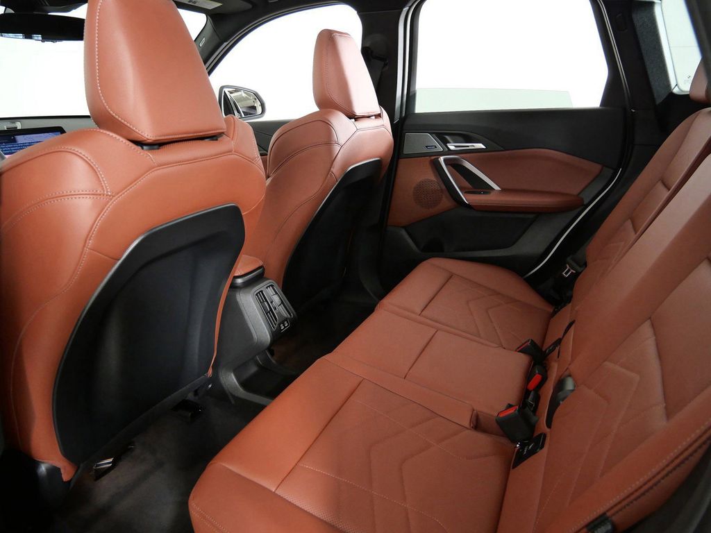 Thumbnail: 2026 BMW X1 - 34