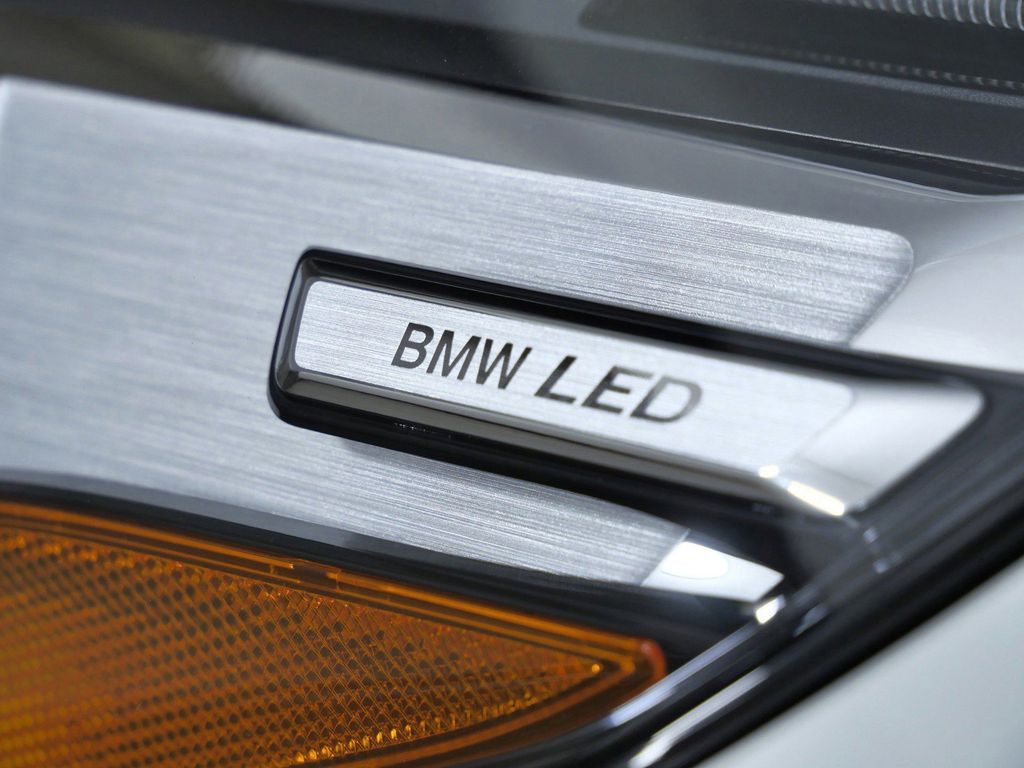 Thumbnail: 2026 BMW X1 - 6