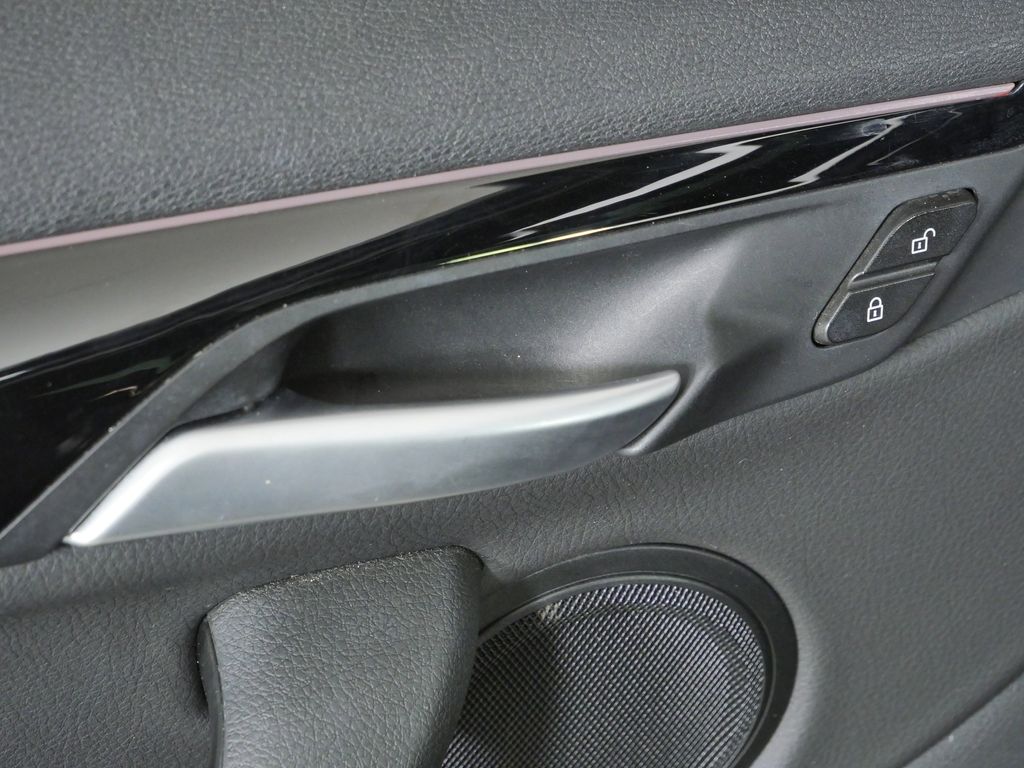 Thumbnail: 2021 BMW X2 - 39