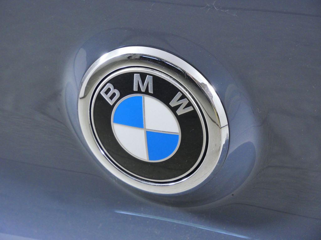 Thumbnail: 2021 BMW X2 - 21