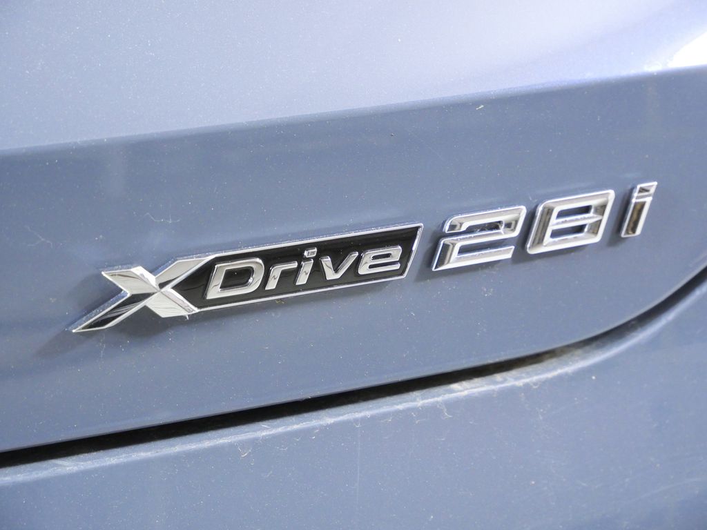Thumbnail: 2021 BMW X2 - 22