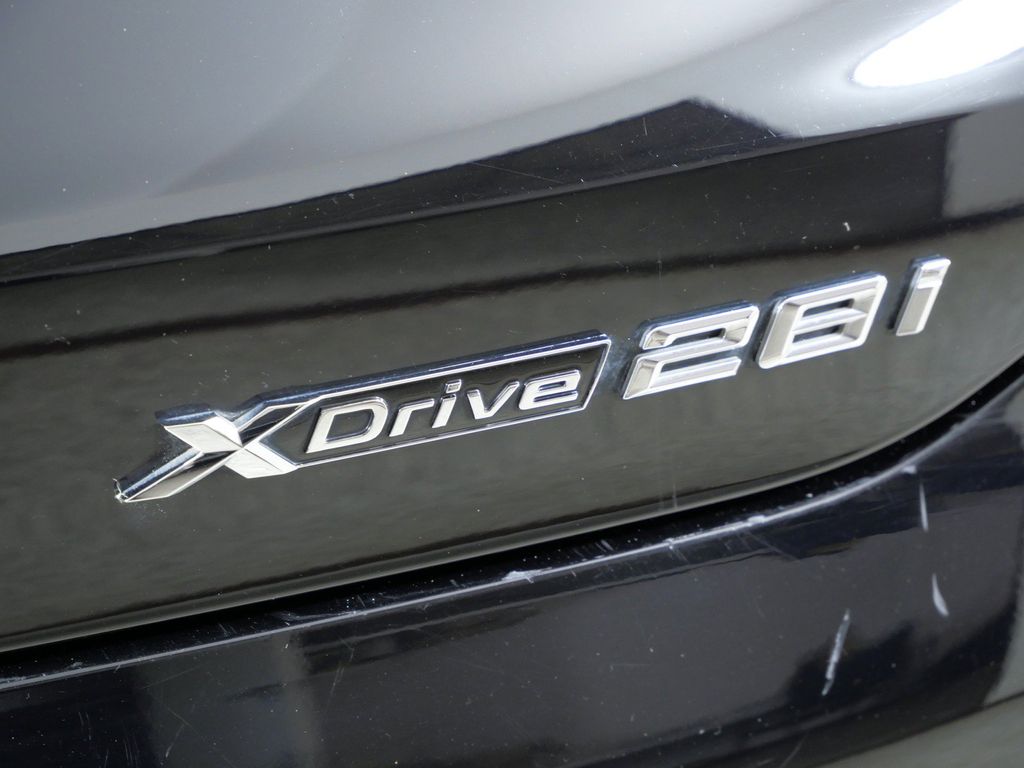 Thumbnail: 2022 BMW X2 - 24