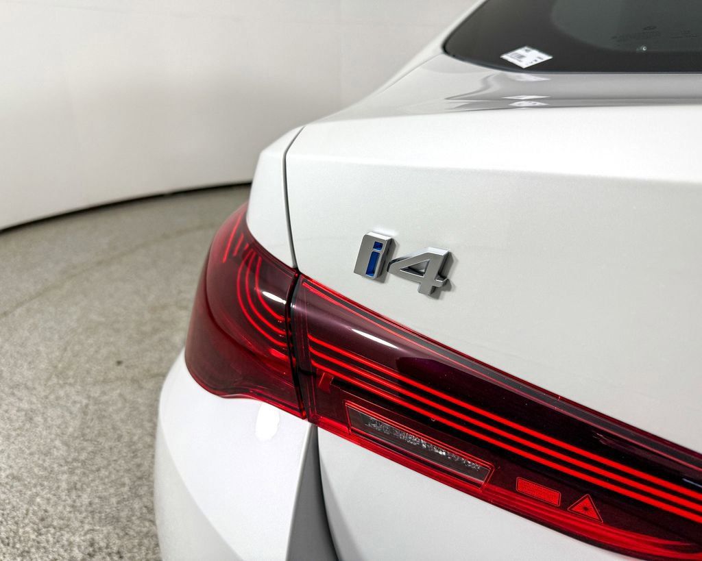 Thumbnail: 2025 BMW i4 - 26