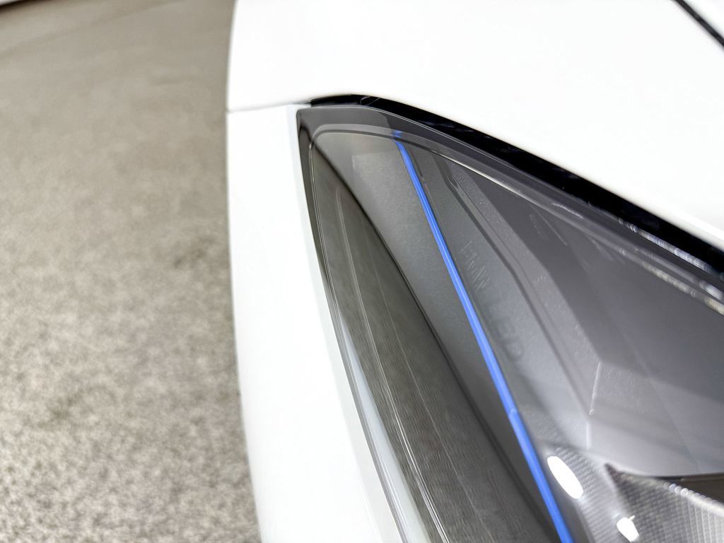Thumbnail: 2025 BMW i4 - 23