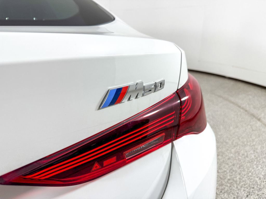Thumbnail: 2025 BMW i4 - 27