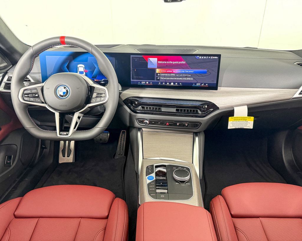 Thumbnail: 2025 BMW i4 - 2