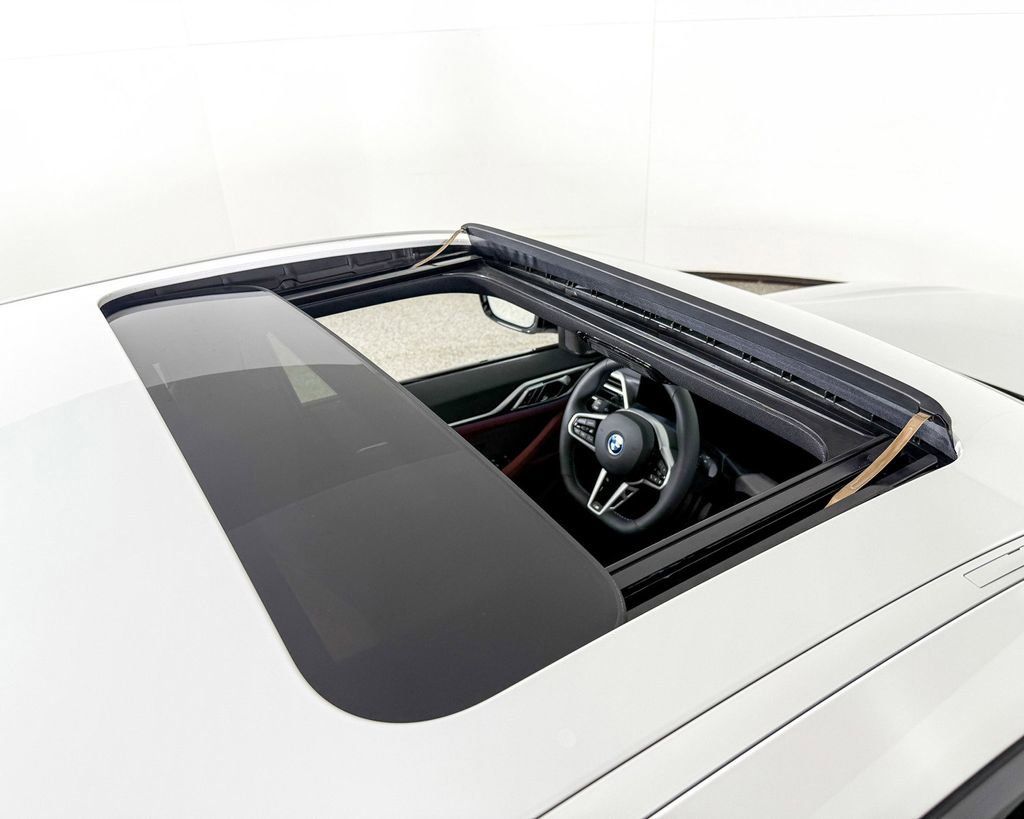 Thumbnail: 2025 BMW i4 - 28