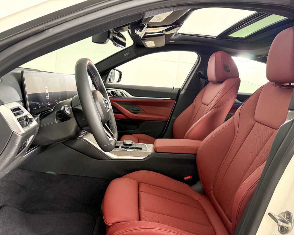 Thumbnail: 2025 BMW i4 - 37