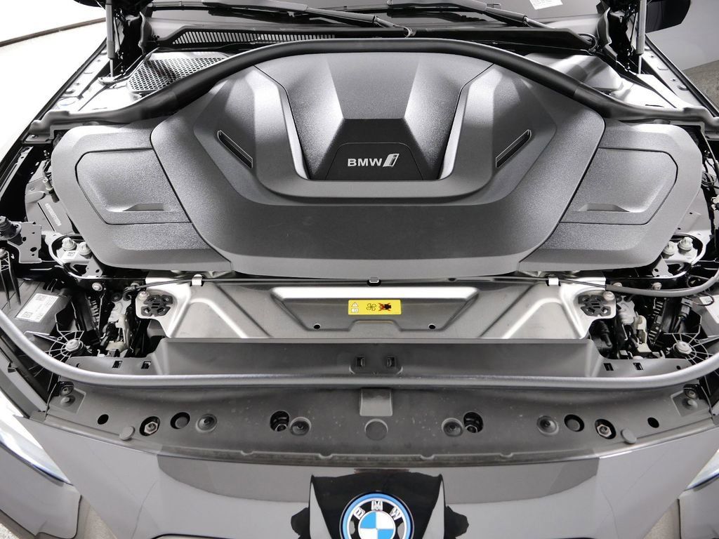 Thumbnail: 2025 BMW i4 - 46