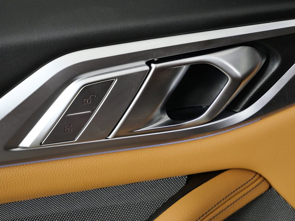 Thumbnail: 2025 BMW i4 - 42