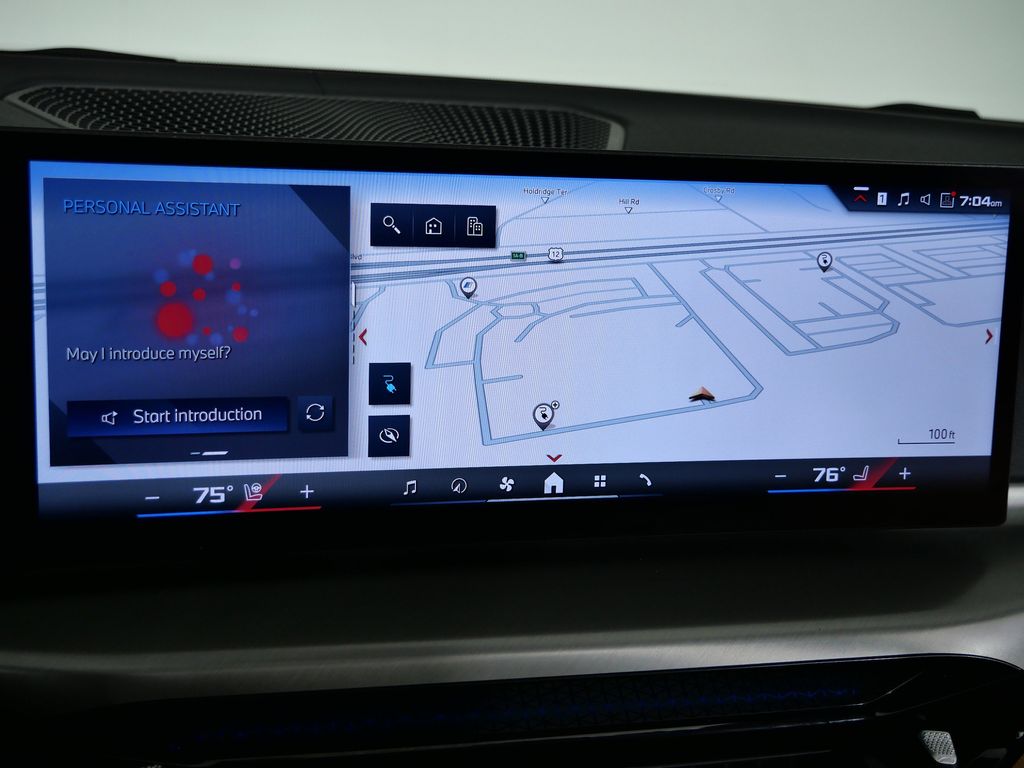 Thumbnail: 2025 BMW i4 - 11