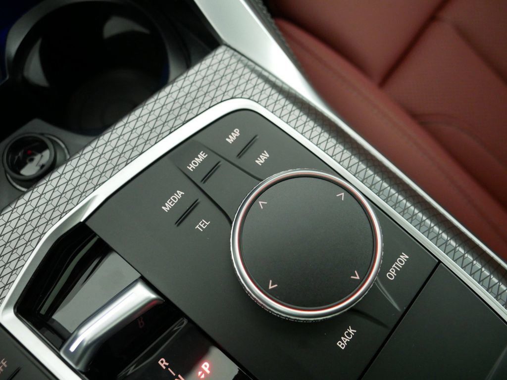 Thumbnail: 2025 BMW i4 - 51