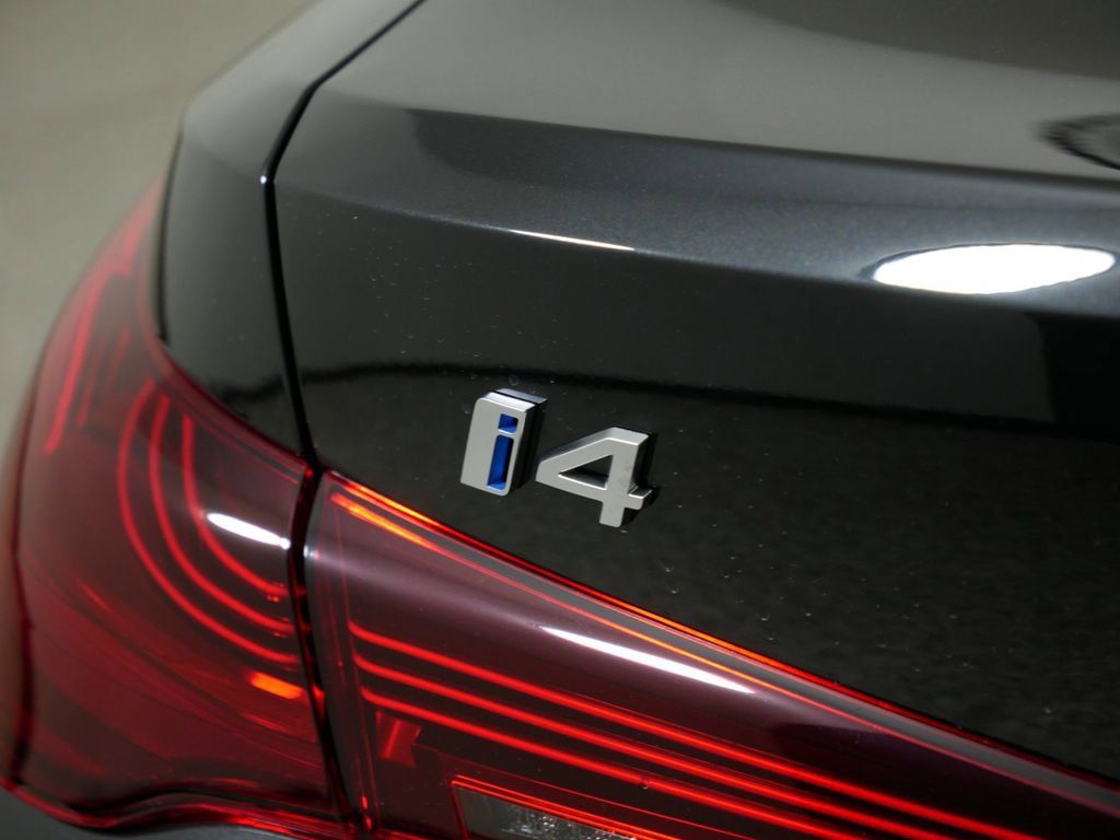 Thumbnail: 2025 BMW i4 - 22