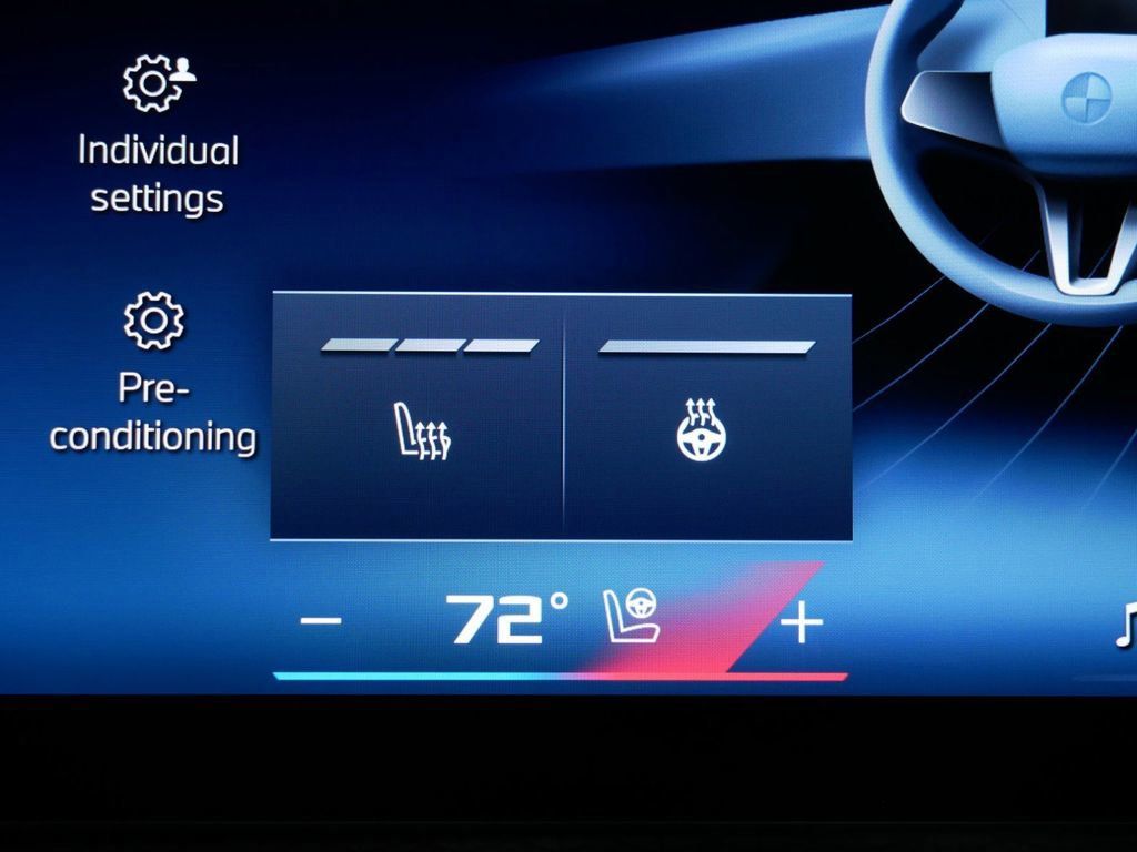 Thumbnail: 2025 BMW i4 - 44