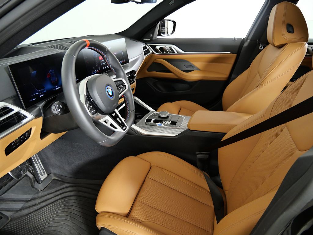 Thumbnail: 2025 BMW i4 - 38