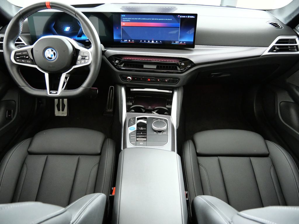 Thumbnail: 2025 BMW i4 - 2