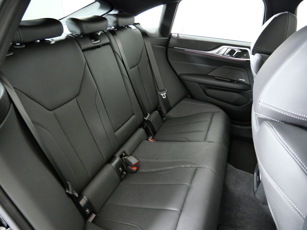 Thumbnail: 2025 BMW i4 - 32