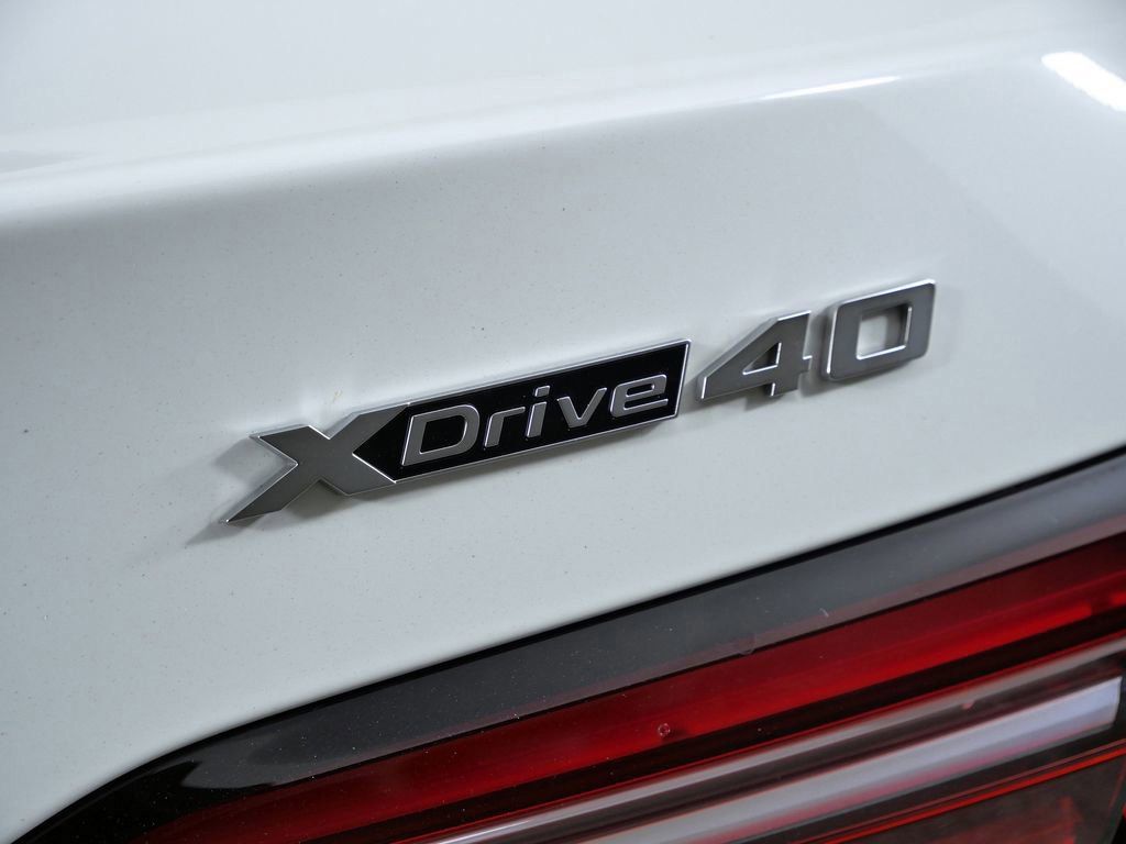 Thumbnail: 2026 BMW i5 - 23